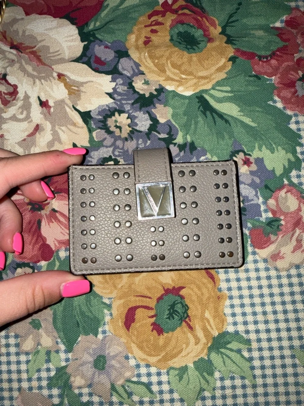 Victoria’s Secret Accordion Card Case - Picture 1 of 3